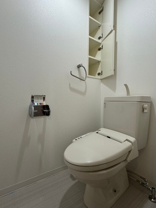 物件内観写真15　(トイレ)