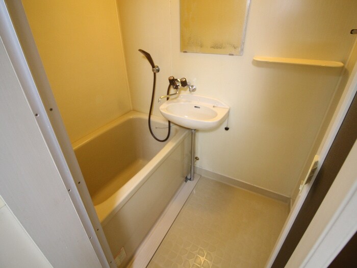 物件内観写真16　(洗面)