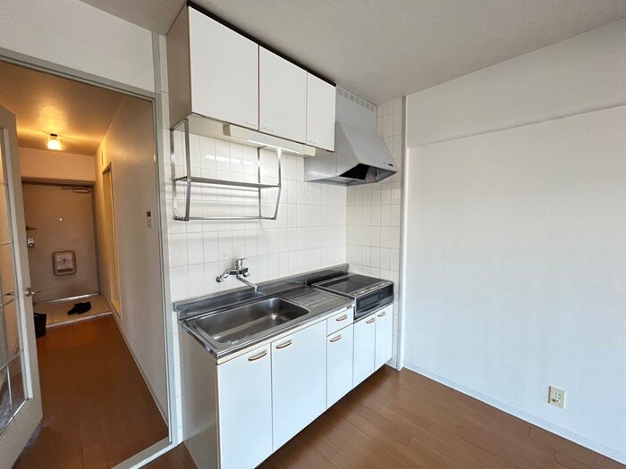 物件内観写真9　(キッチン)