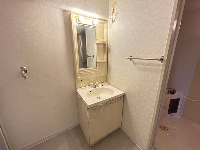 物件内観写真12　(洗面)