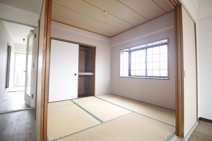 物件内観写真19　(居室)