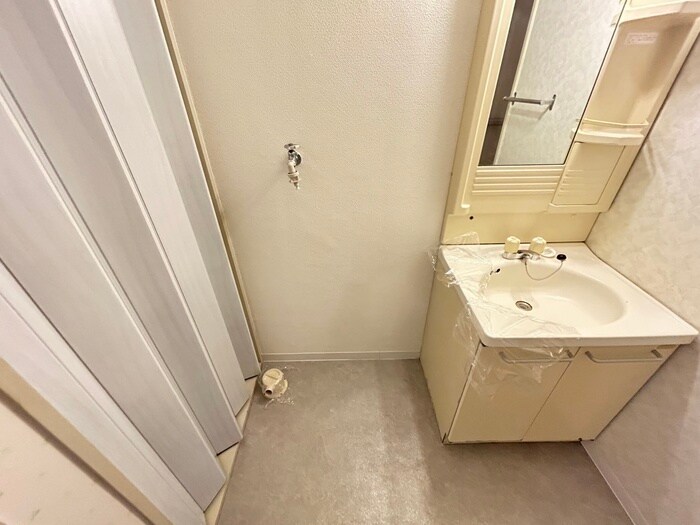 物件内観写真22　(洗濯機置場)