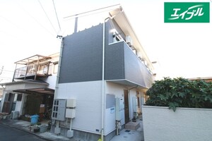 アースクエイク豊外観写真