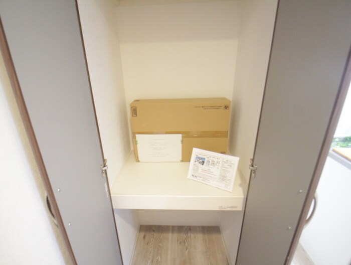 物件内観写真10　(収納)