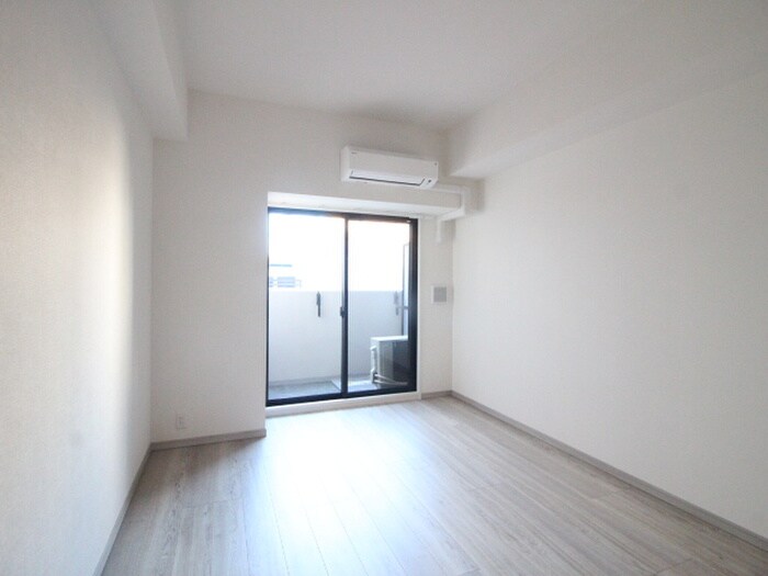 物件内観写真13　(居室)