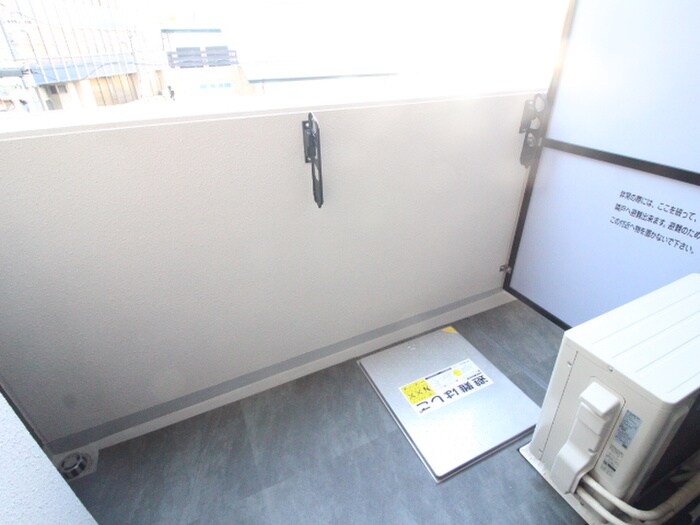 物件内観写真17　(ベランダ・バルコニー)