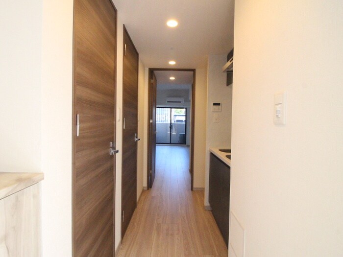 物件内観写真22　(玄関)