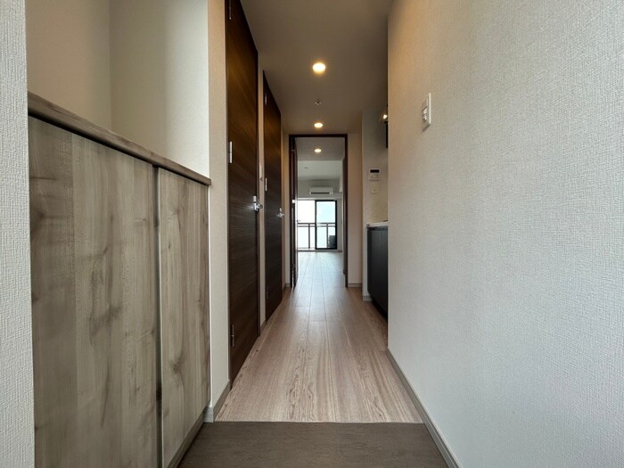 物件内観写真22　(玄関)