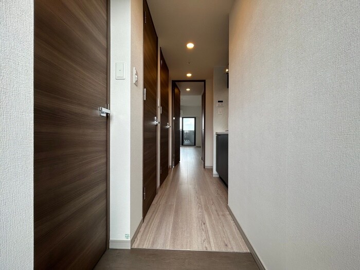 物件内観写真22　(玄関)