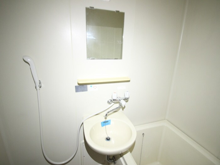 物件内観写真10　(洗面)