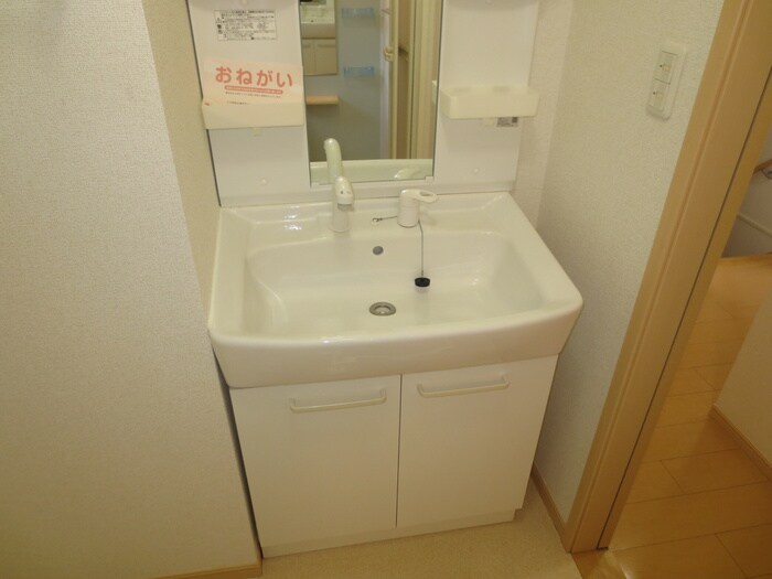 物件内観写真10　(洗面)