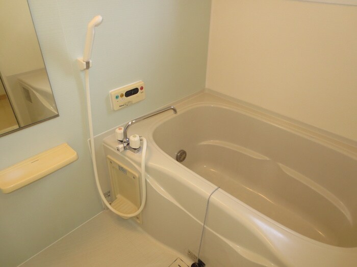物件内観写真11　(バス／シャワールーム等)