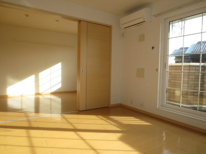 物件内観写真16　(居室)