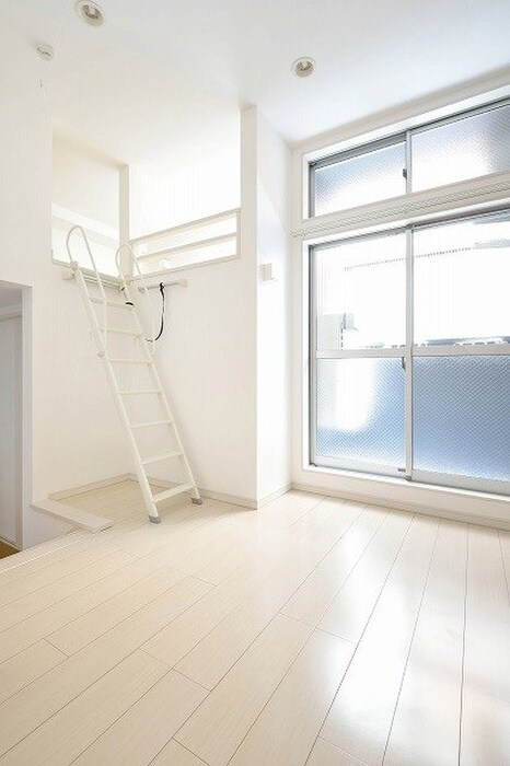 物件内観写真8　(居室)