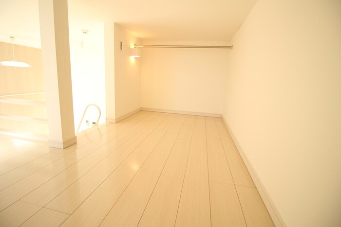 物件内観写真10　(居室)
