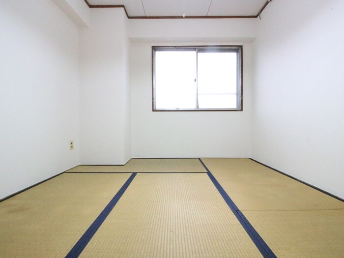 物件内観写真15　(居室)