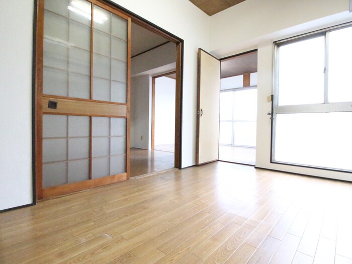 物件内観写真21　(居室)