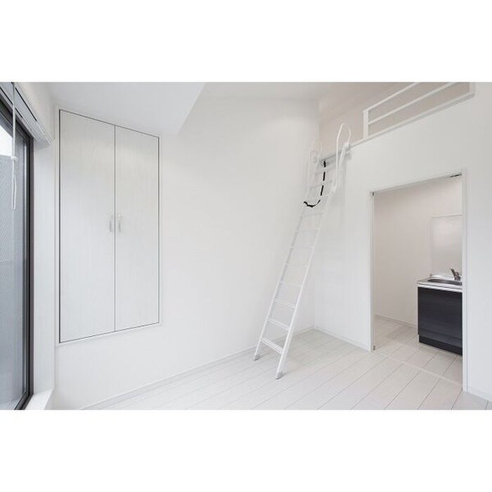 物件内観写真4　(居室)