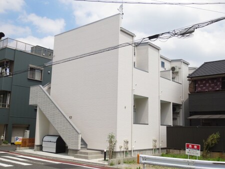 Ａｒｉｅｓ外観写真