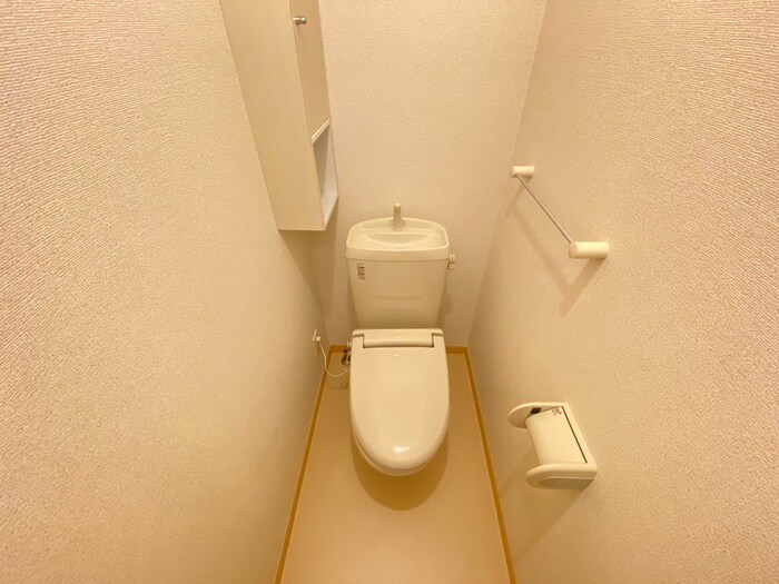 物件内観写真12　(トイレ)