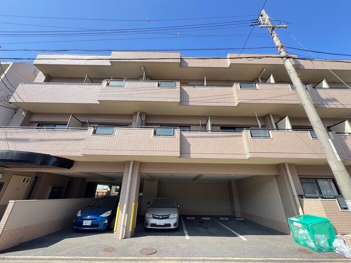 物件外観写真3　(外観写真)