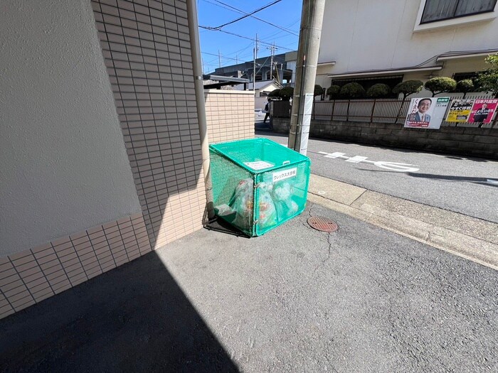 物件外観写真6　(建物設備)