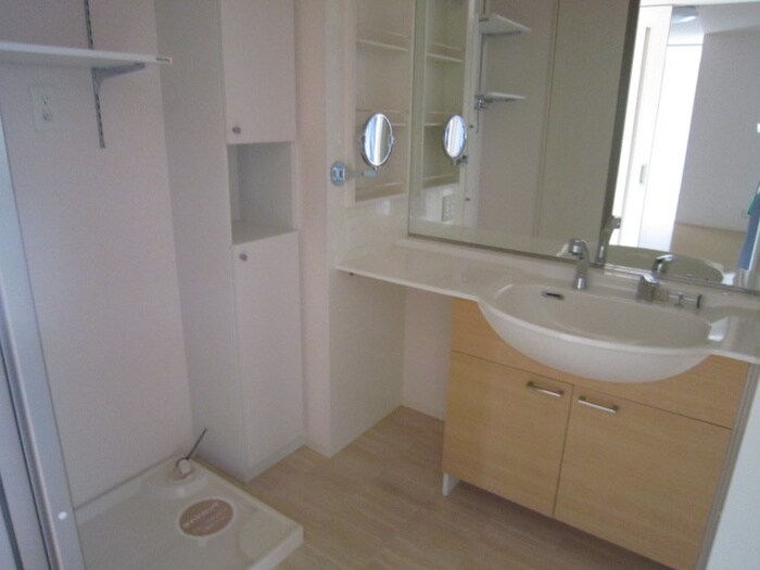 物件内観写真7　(洗面)