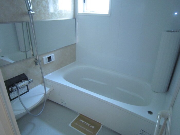 物件内観写真8　(バス／シャワールーム等)