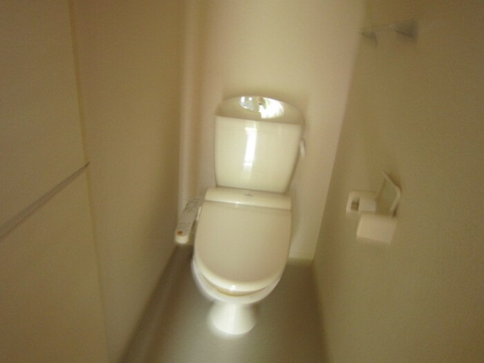 物件内観写真13　(トイレ)