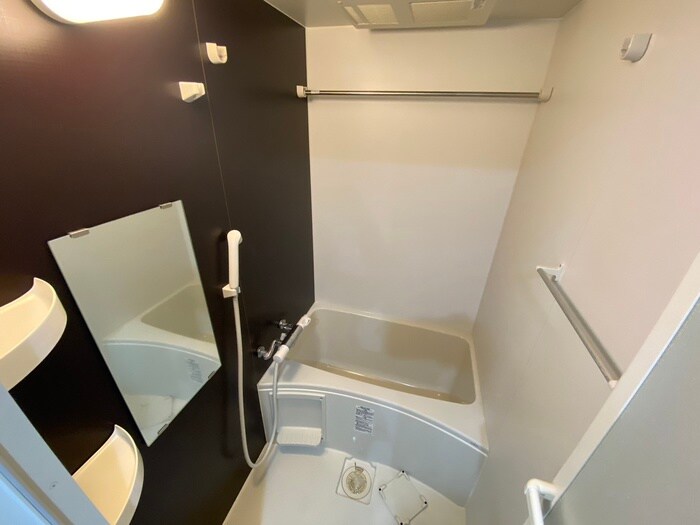 物件内観写真9　(バス／シャワールーム等)