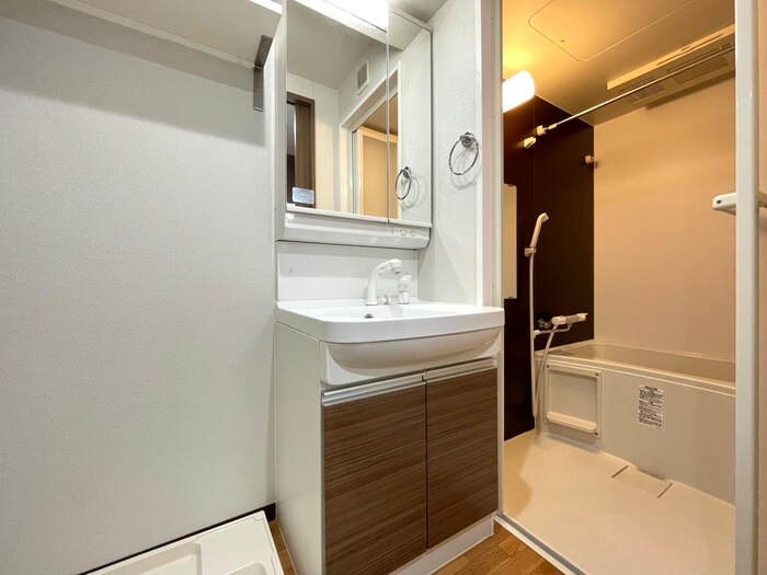 物件内観写真12　(洗面)