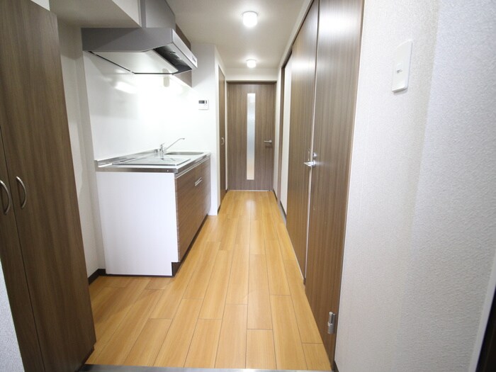 物件内観写真17　(廊下)