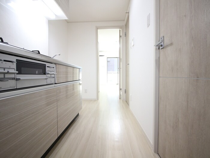 物件内観写真17　(廊下)