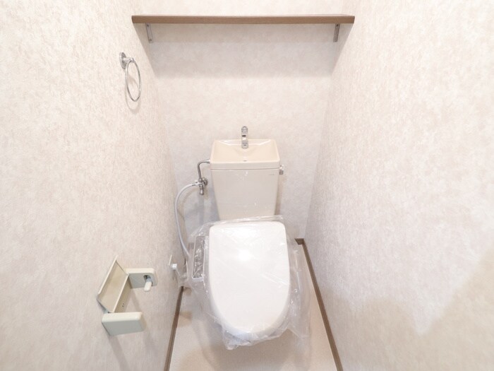 物件内観写真9　(トイレ)