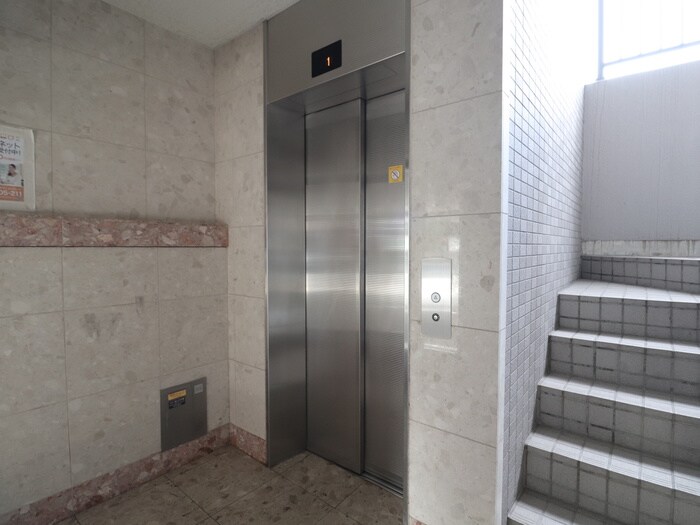 物件外観写真5　(建物設備)