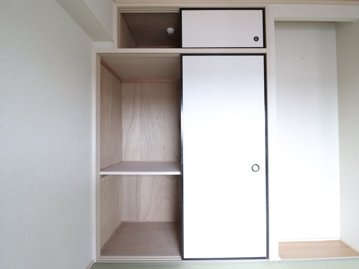 物件内観写真18　(収納)