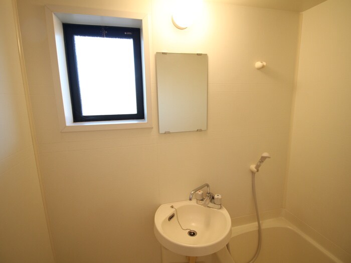 物件内観写真17　(洗面)