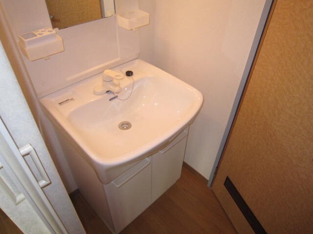 物件内観写真13　(洗面)