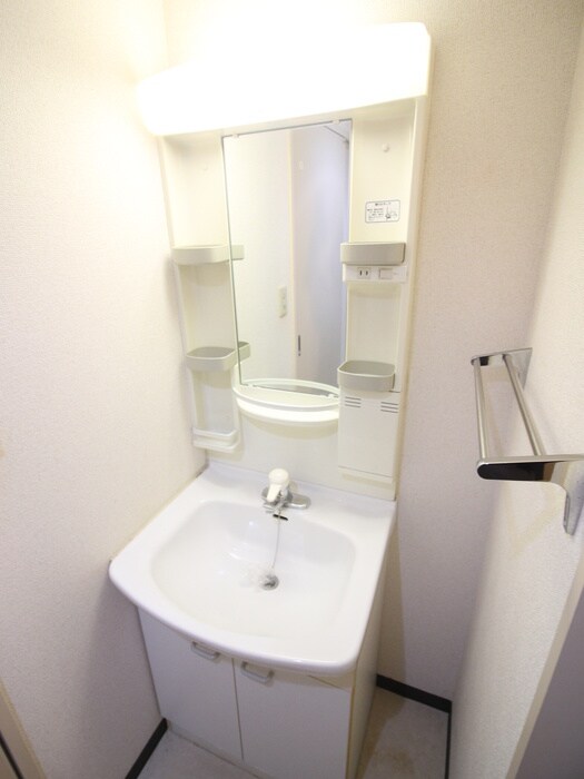 物件内観写真11　(洗面)