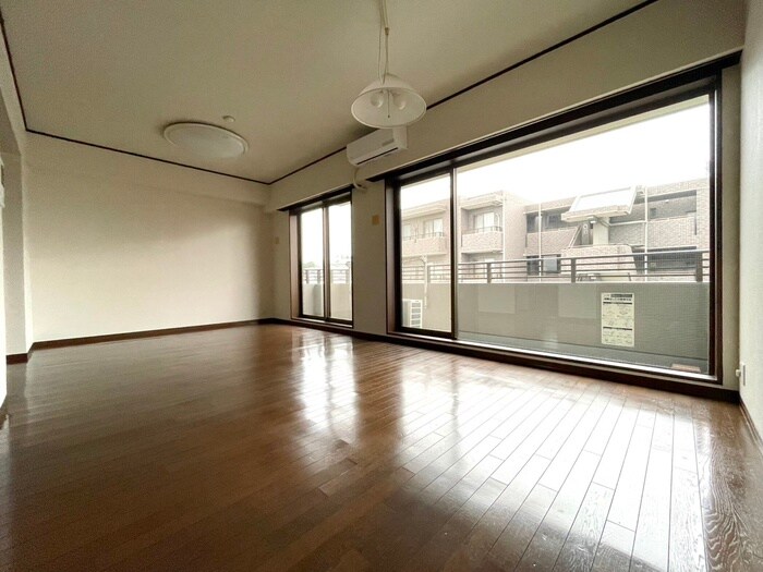 物件内観写真6　(居室)