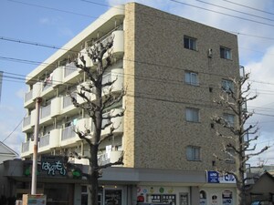 マンション友親外観写真