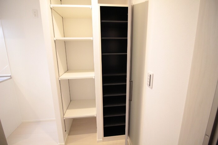 物件内観写真8　(収納)
