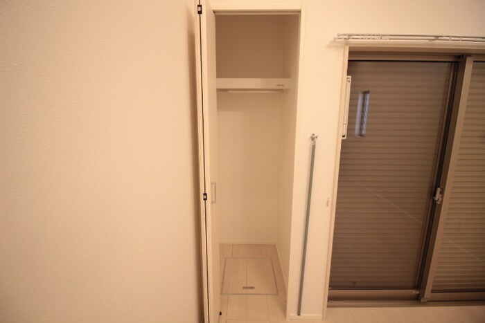 物件内観写真16　(収納)