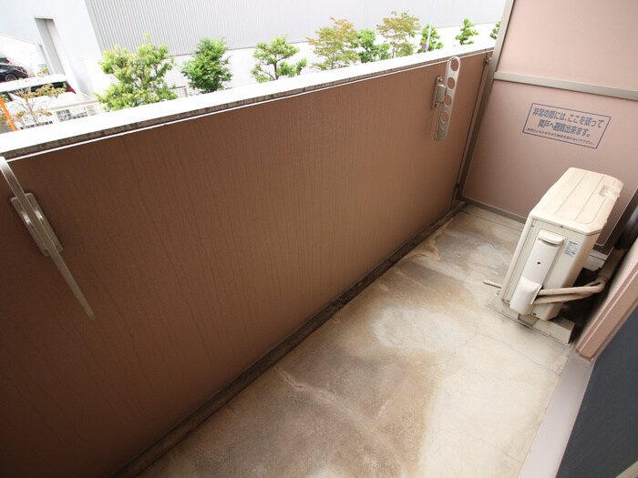 物件内観写真16　(ベランダ・バルコニー)