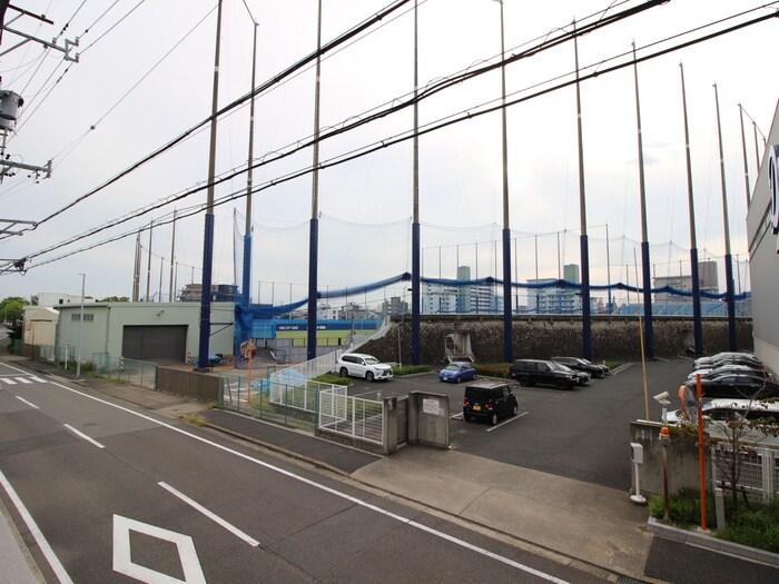 物件内観写真17　(室内からの展望)