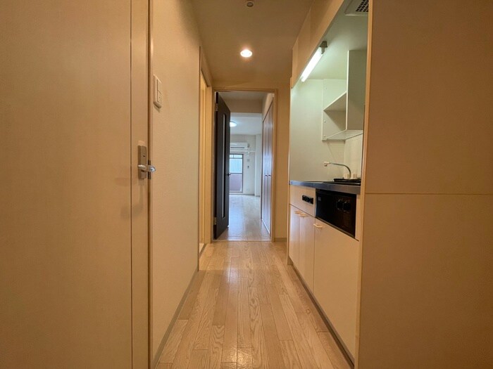 物件内観写真19　(廊下)