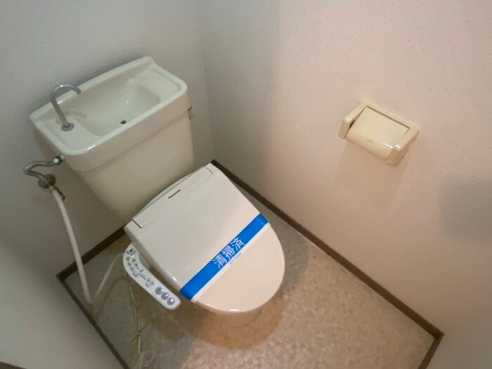 物件内観写真11　(トイレ)