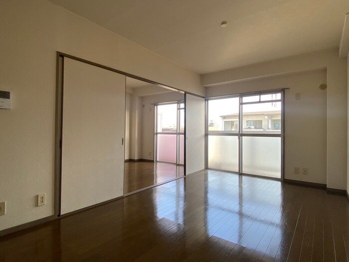 物件内観写真17　(居室)