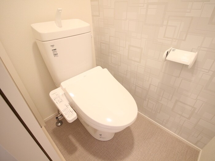 物件内観写真14　(トイレ)