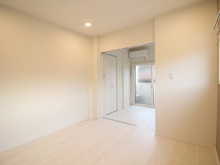 物件内観写真18　(居室)